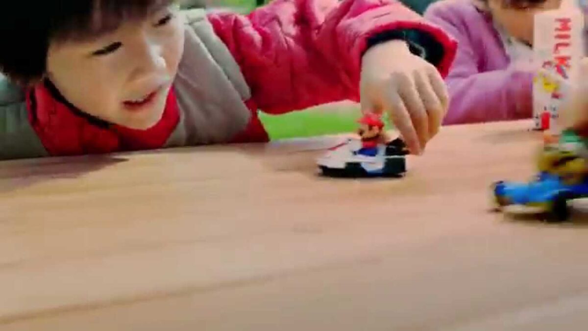 本日よりマクドナルドハッピーセットは『マリオカート8』！楽しいTVCMも